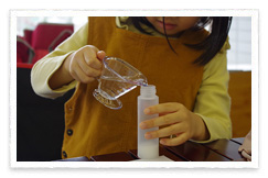 Making Aroma Bug Spray